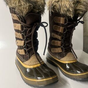 Sorel -Joan of Arctic Brown and Tan Winter Boots with Faux Fur. SALE